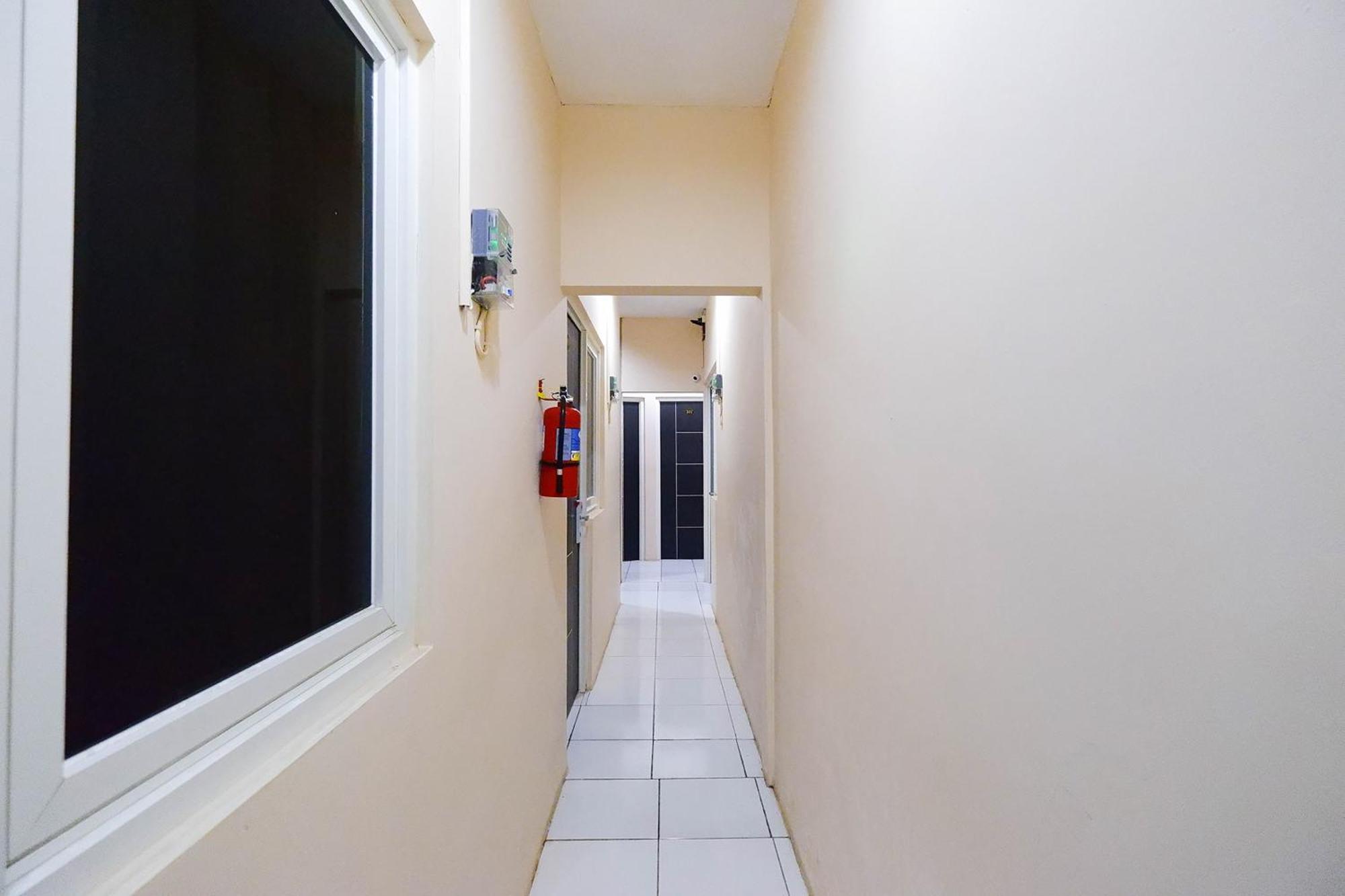 Unta Residence Semarang Ngoại thất bức ảnh