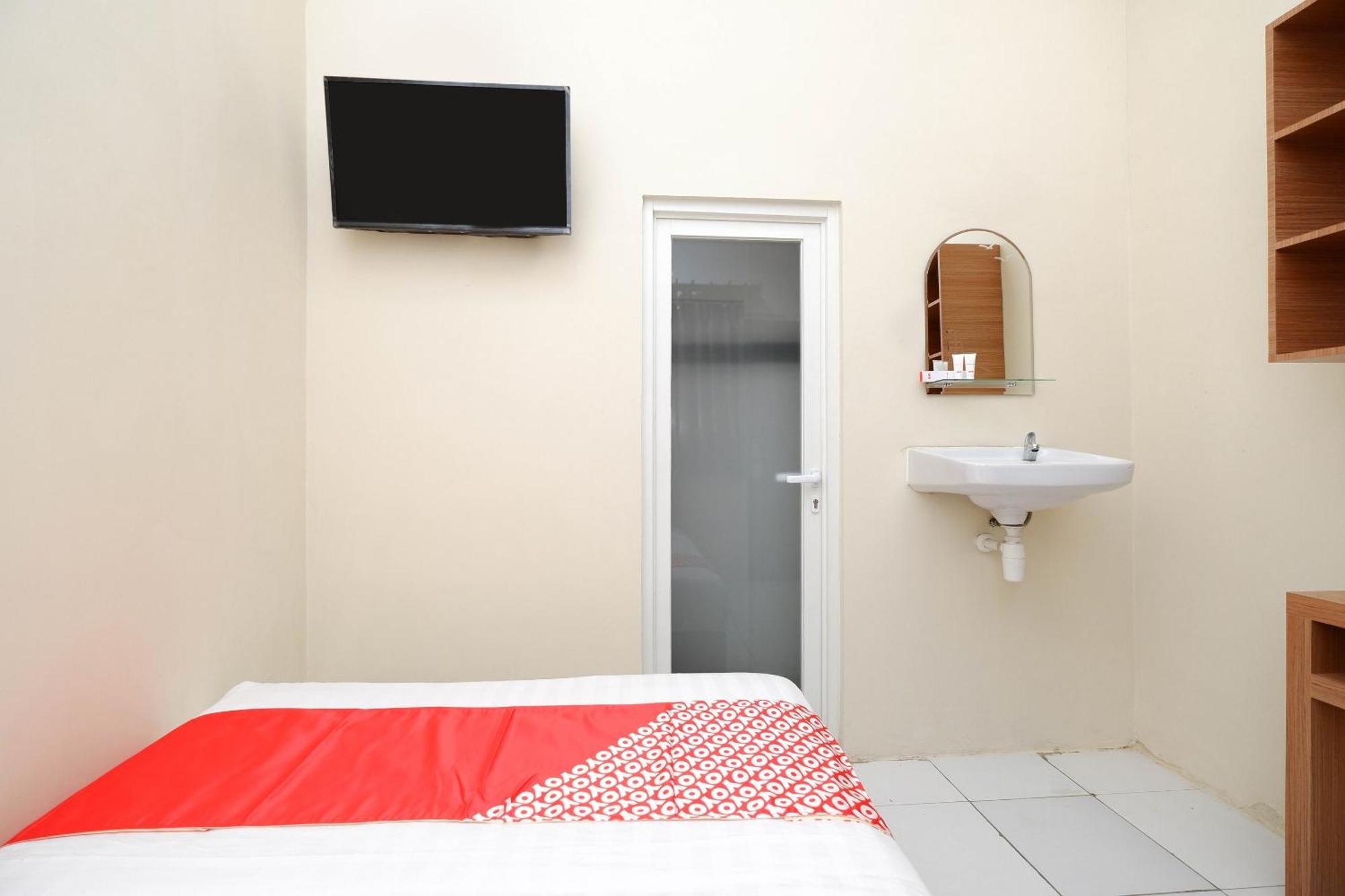 Unta Residence Semarang Ngoại thất bức ảnh