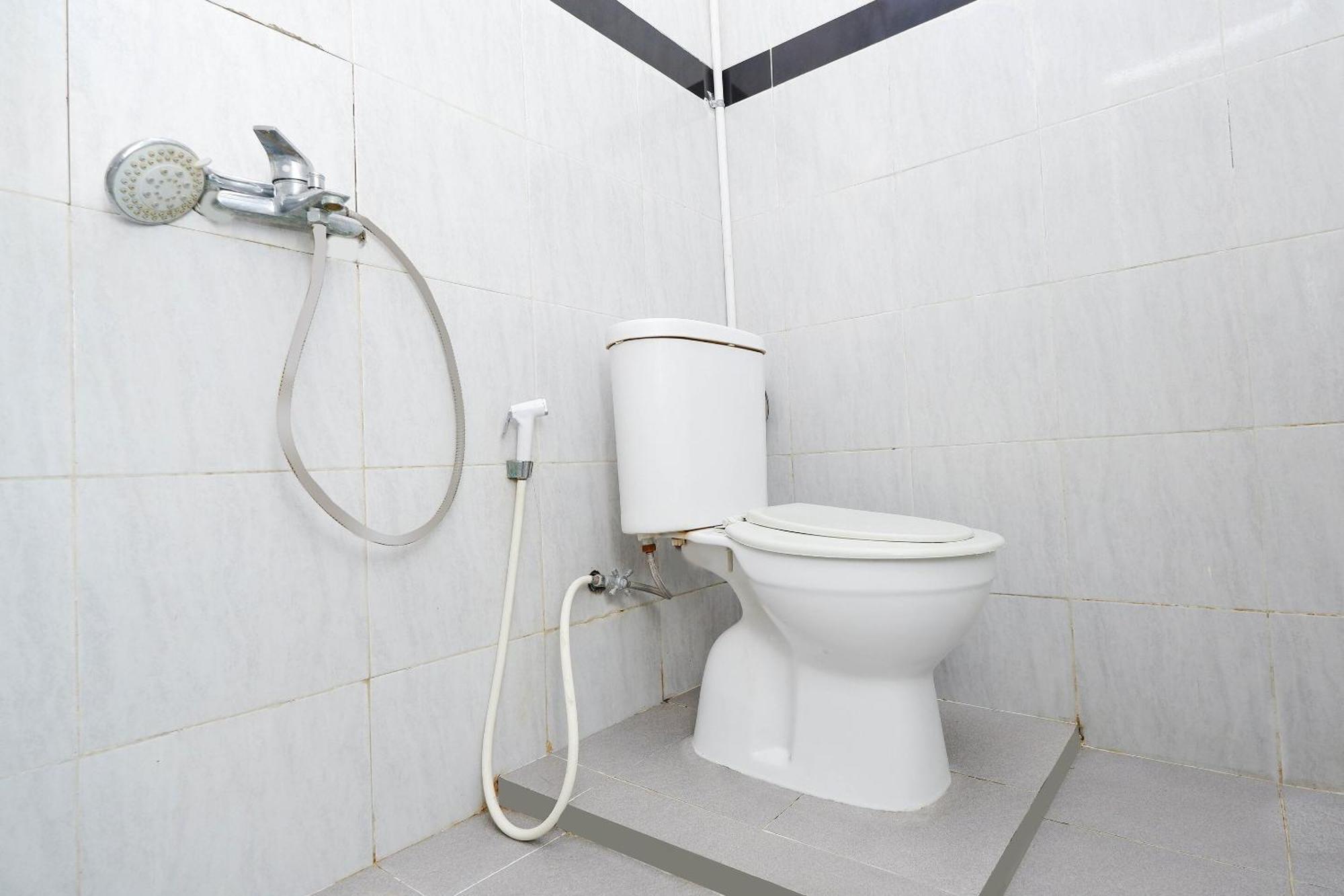 Unta Residence Semarang Ngoại thất bức ảnh