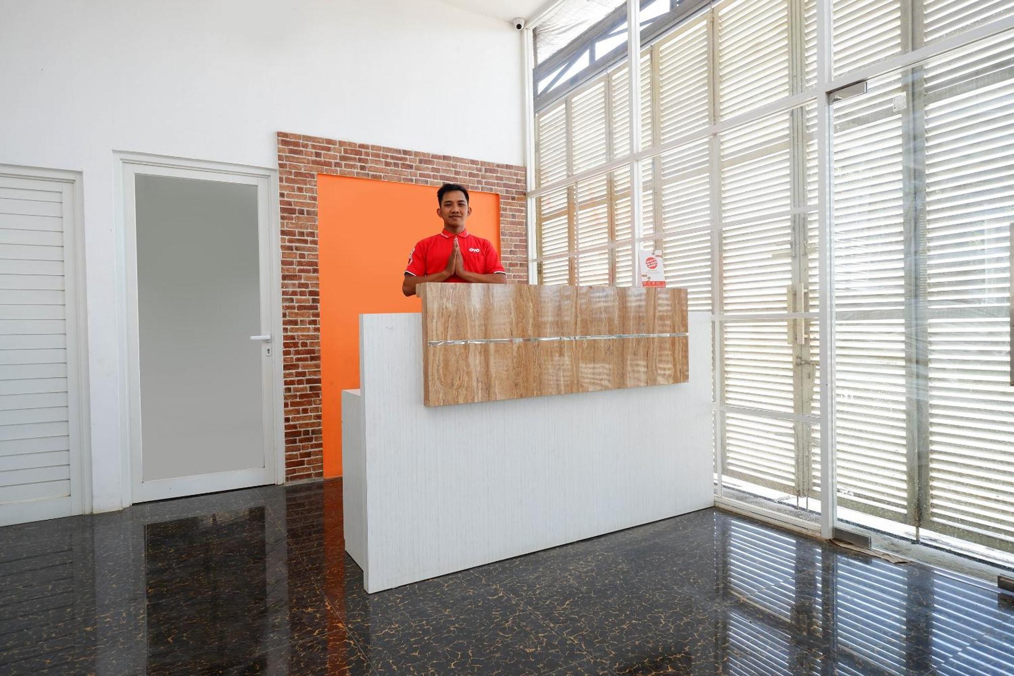 Unta Residence Semarang Ngoại thất bức ảnh