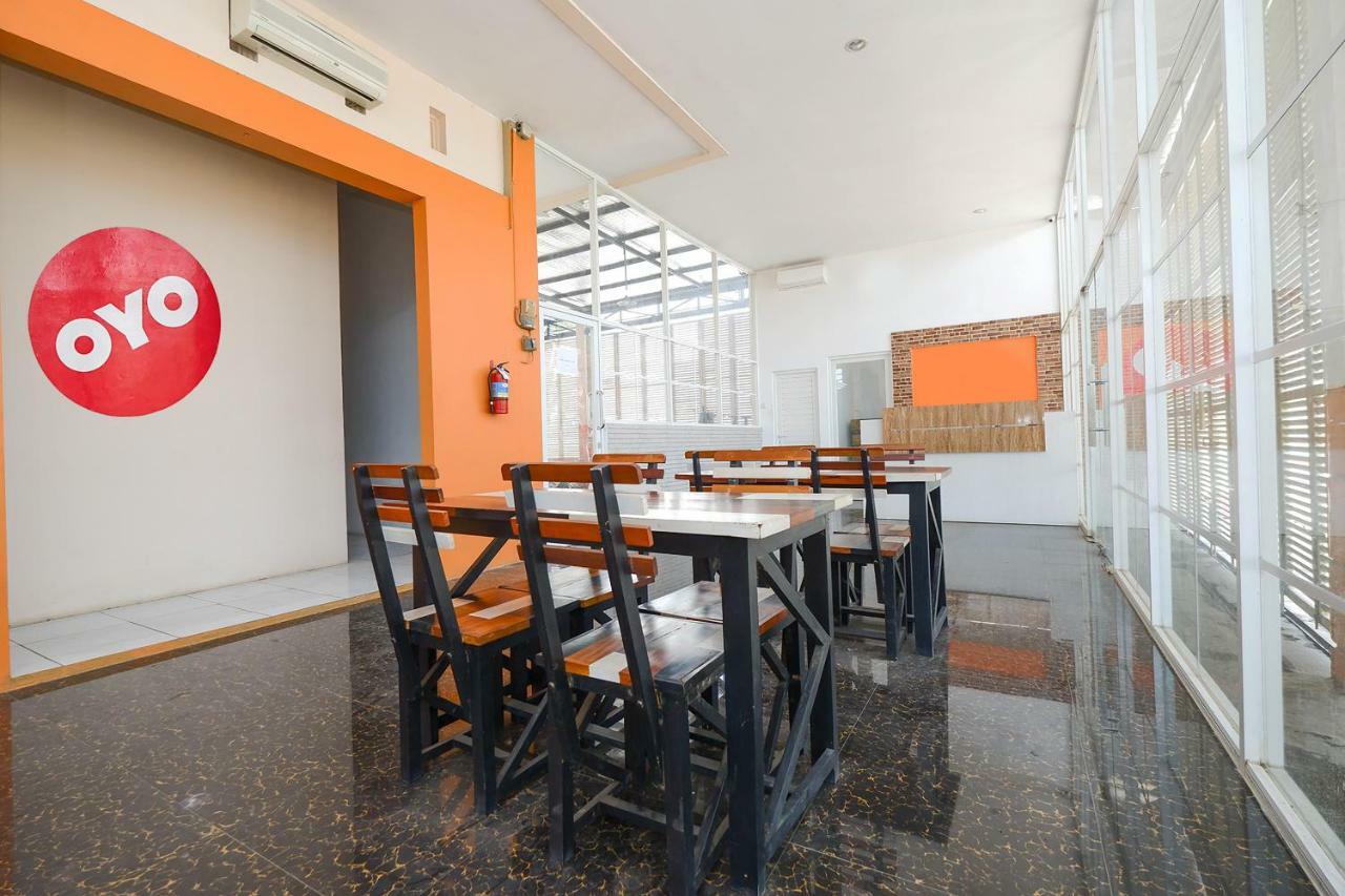 Unta Residence Semarang Ngoại thất bức ảnh
